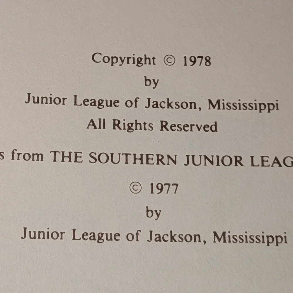 Southern Sideboards Cookbook Junior League of Jackson Mississippi 1978 Vintage